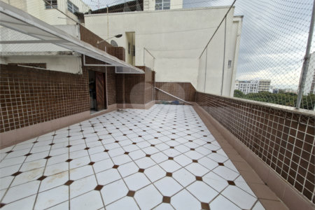 Cobertura à venda com 4 quartos, sendo 2 suítes,  em Tijuca, Rio de Janeiro, RJ
