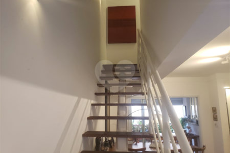 Casa à venda com 3 quartos, sendo 1 suíte,  no condomínio Tirreno, Sorocaba - SP