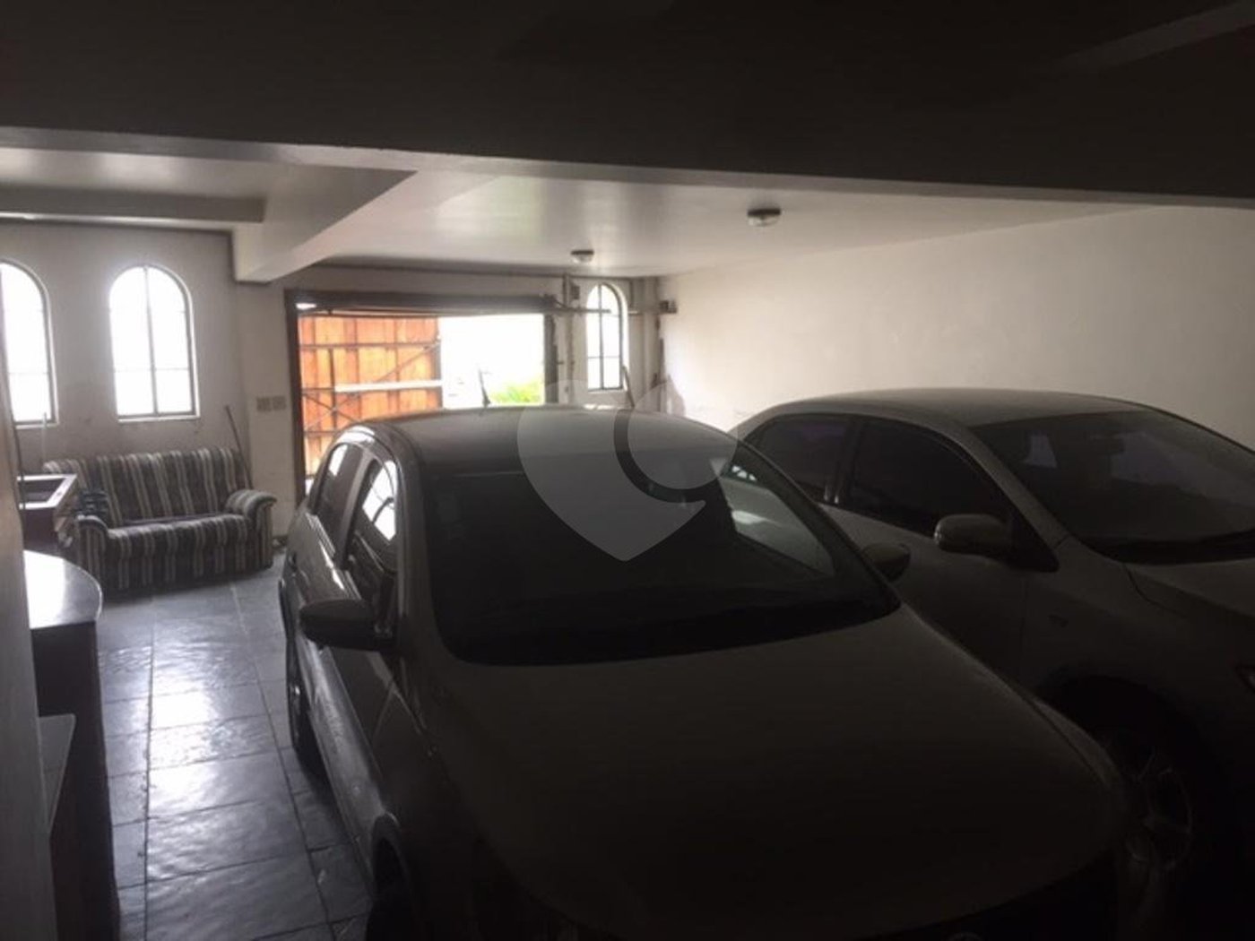 Sobrado à venda com 4 suítes em Tremembé, São Paulo, SP