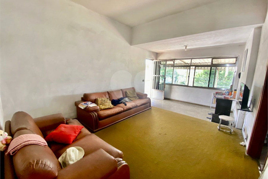 Sobrado à venda com 3 quartos em Aclimação, São Paulo, SP