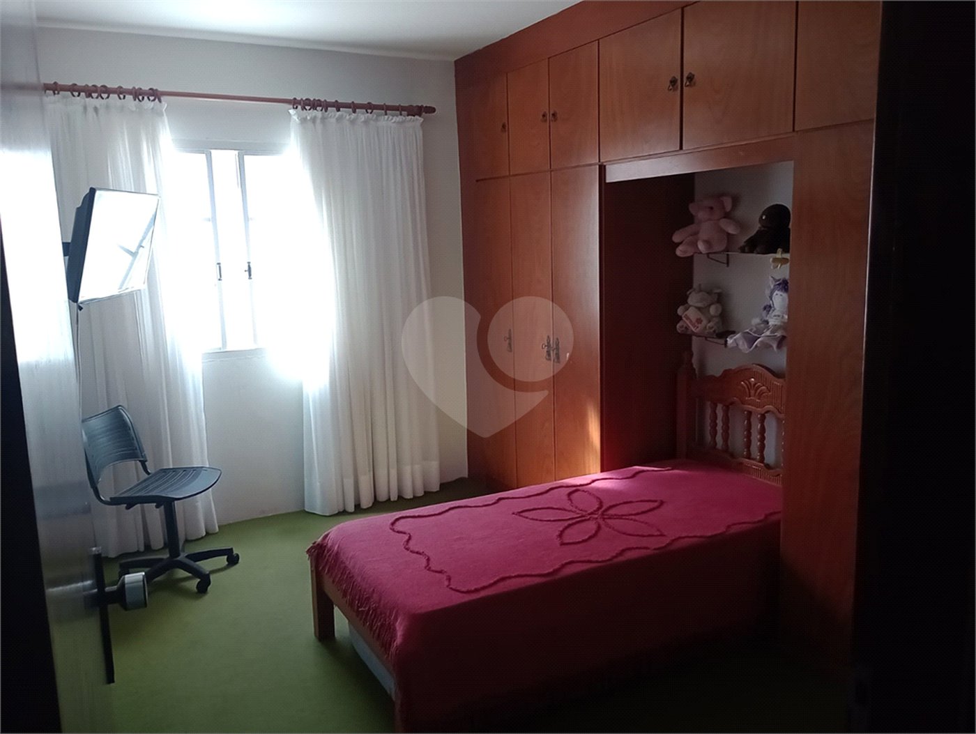 Casa à venda com 4 quartos, sendo 1 suíte, em Vila Rosa, Itapetininga, SP