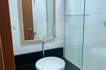 Apartamento à venda com 1 quarto em Vila Mazzei, São Paulo, SP