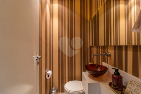 Apartamento à venda com 3 suítes em Chácara Santo Antônio, São Paulo, SP