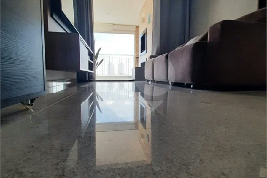 Apartamento à venda com 2 quartos, sendo 1 suíte,  em Vila Ester (zona Norte), São Paulo, SP