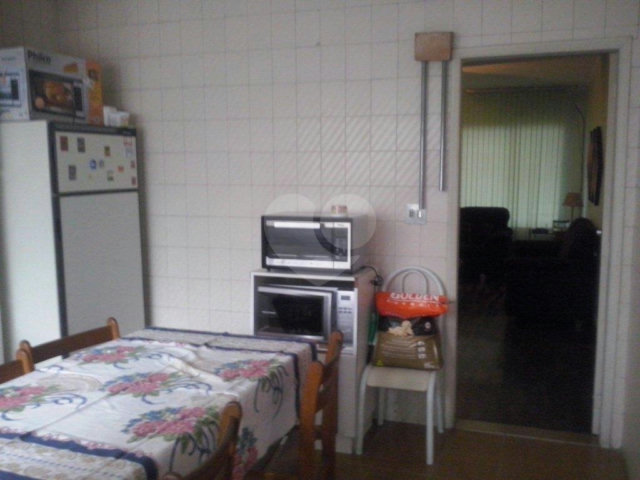 Sobrado à venda com 2 quartos em Carandiru, São Paulo, SP