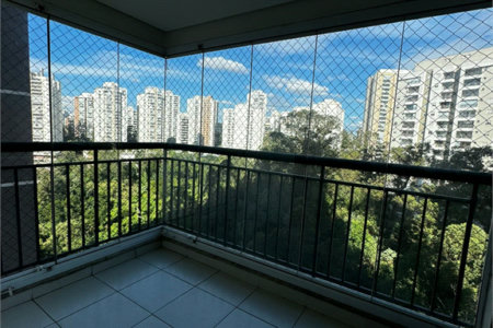 Apartamento para alugar com 3 quartos, sendo 1 suíte, em Parque Reboucas, São Paulo, SP