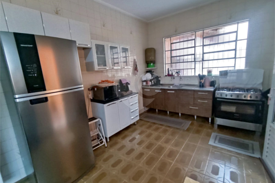 Sobrado à venda com 3 quartos, sendo 1 suíte, em Tremembé, São Paulo, SP