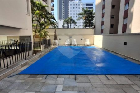 Apartamento à venda com 3 quartos, sendo 1 suíte,  em Indianópolis, São Paulo, SP