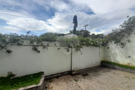 Casa Imponente à Venda no Bairro Santa Mônica – São Carlos