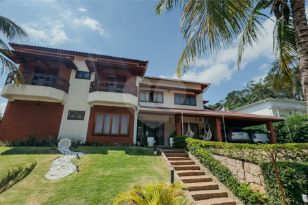 Casa à venda com 4 suítes no condomínio Monte Belo, Salto - SP