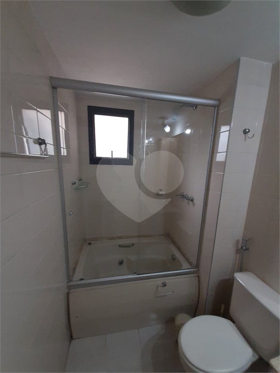 Apartamento à venda com 3 quartos, sendo 1 suíte, em Santo Amaro, São Paulo, SP