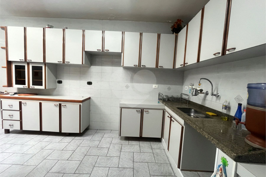 Casa à venda com 4 quartos, sendo 1 suíte, em Jardim França, São Paulo, SP