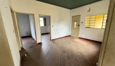 Casa à venda com 3 quartos no Centro, Itapetininga, SP
