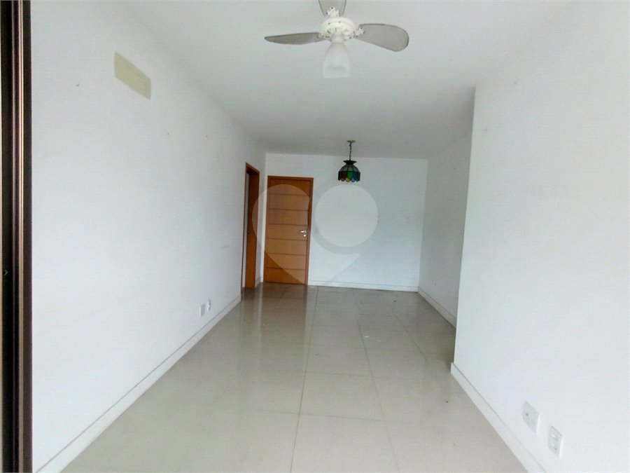 Apartamento para alugar com 3 quartos, sendo 1 suíte, em Rio Comprido, Rio de Janeiro, RJ