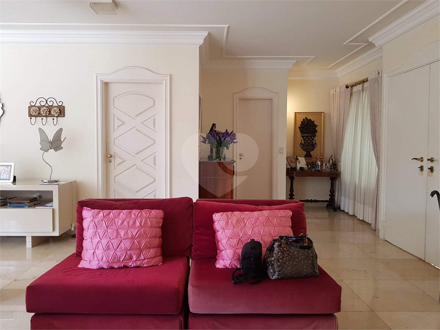 Casa à venda com 5 suítes em Jardim Marajoara, São Paulo, SP