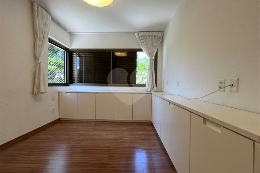 Apartamento à venda com 3 quartos, sendo 1 suíte, em Tremembé, São Paulo, SP