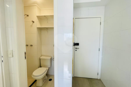 Apartamento à venda com 3 suítes em Vila Gilda, Santo André, SP
