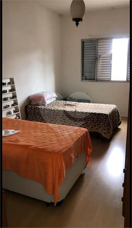 Casa à venda com 2 suítes em Vila Galvão, Guarulhos, SP