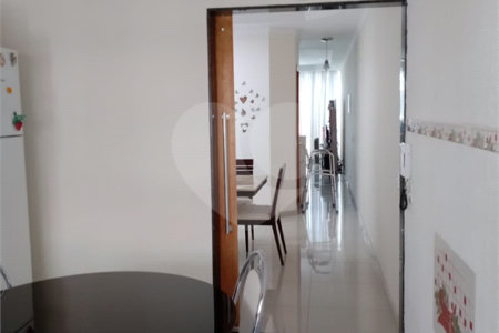 Sobrado à venda com 3 quartos, sendo 1 suíte, em Cidade Patriarca, São Paulo, SP