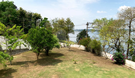 Sobrado à venda com 5 suítes em Guarapiranga, São Paulo, SP