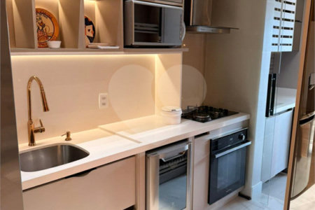 Apartamento à venda com 2 quartos, sendo 1 suíte, em Barra Funda, São Paulo, SP
