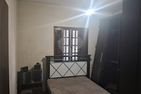 Casa de Vila à venda com 3 quartos, sendo 1 suíte, em Paraíso do Morumbi, São Paulo, SP