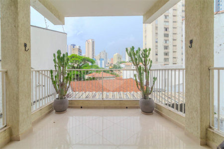 Sobrado à venda com 3 quartos, sendo 1 suíte, em Jardim Vera Cruz, São Paulo, SP