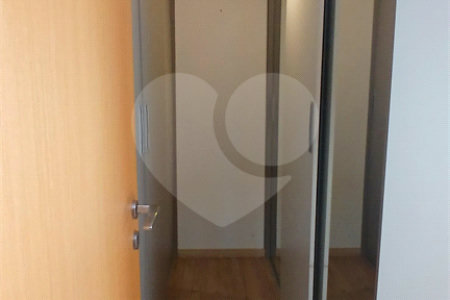Apartamento à venda com 2 suítes em Parque Bandeirante, Santo André, SP