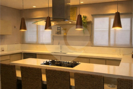 Casa à venda com 3 suítes no condomínio Santa Teresa, Jundiaí - SP