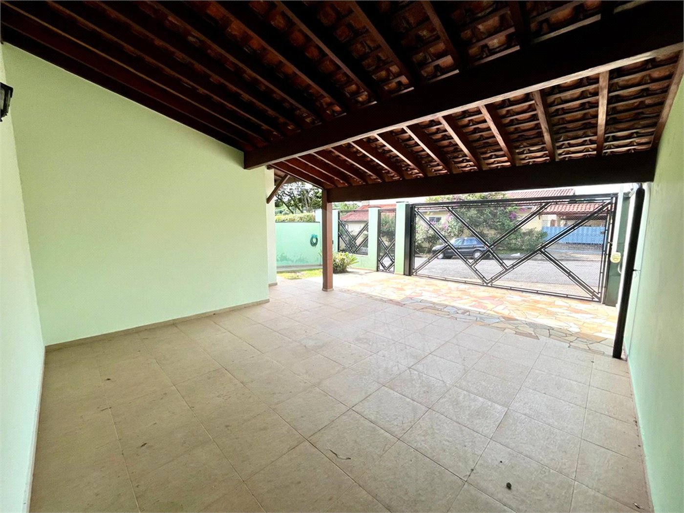 Casa Térrea à venda com 3 quartos, sendo 1 suíte,  em Cidade Universitária, Campinas, SP