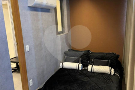 Apartamento à venda com 3 quartos, sendo 2 suítes,  em Brooklin Paulista, São Paulo, SP