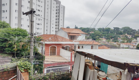 Sobrado à venda com 3 quartos em Tremembé, São Paulo, SP
