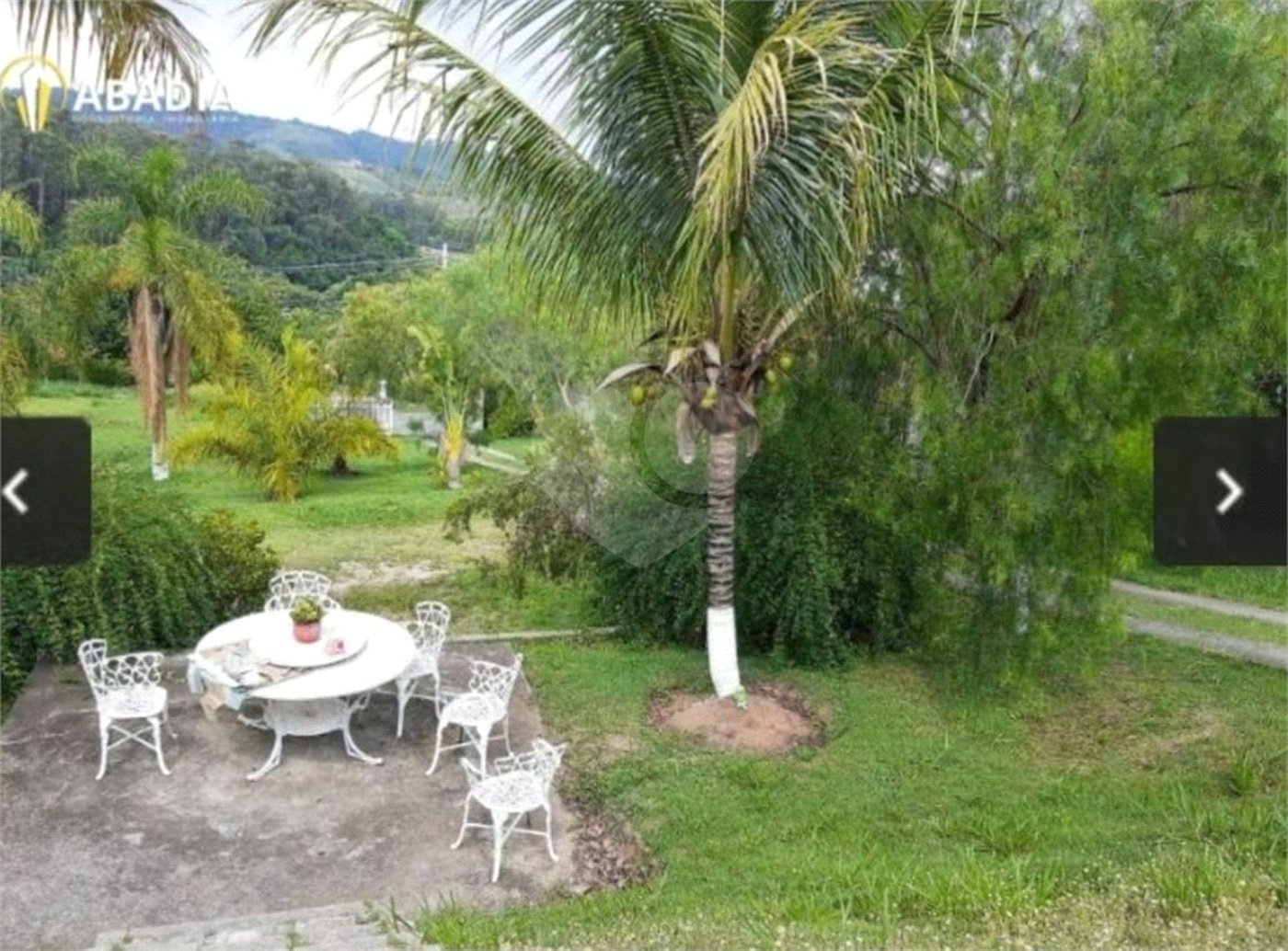 Chácara à venda ou para alugar com 4 quartos, sendo 1 suíte, em Vila Omízollo, Louveira, SP