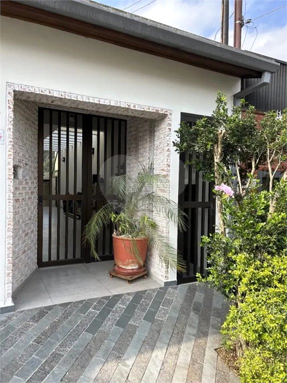 Sobrado à venda com 3 quartos, sendo 1 suíte, em Jardim Olympia, São Paulo, SP