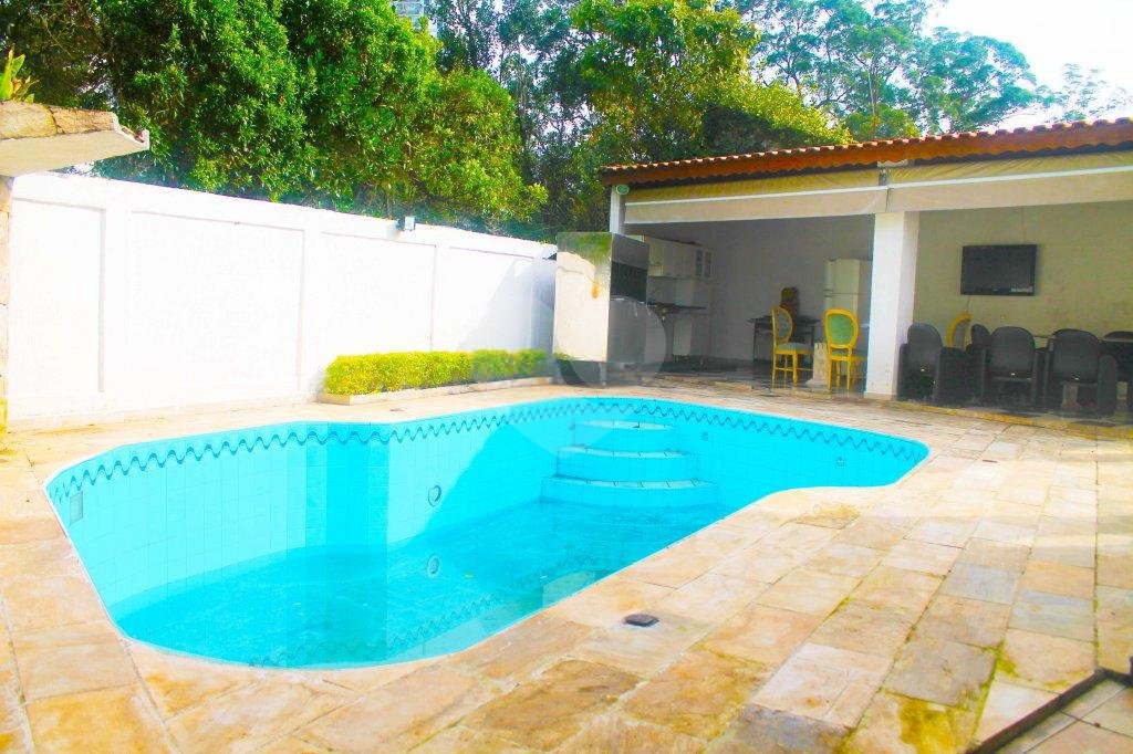 Casa Térrea para alugar com 3 suítes em Jardim Marajoara, São Paulo, SP
