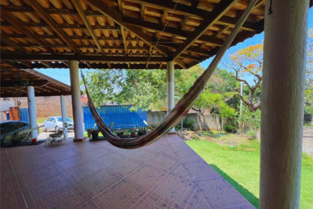 Chácara à venda com 3 quartos, sendo 1 suíte, em Chácara Companheiros, Jundiaí, SP
