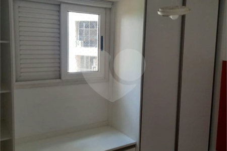 Apartamento à venda com 3 quartos, sendo 1 suíte,  em Vila Olímpia, São Paulo, SP