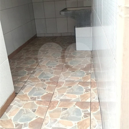 Casa à venda com 2 quartos em Vila Hortência, Sorocaba, SP
