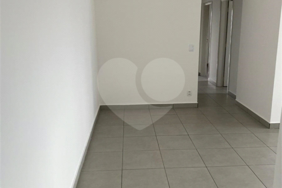 Apartamento à venda com 3 quartos, sendo 1 suíte, em Santana, São Paulo, SP