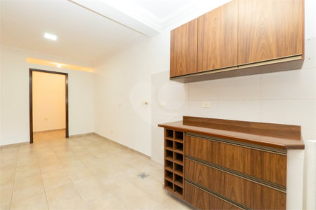 Casa de Vila à venda com 3 quartos, sendo 1 suíte, em Planalto Paulista, São Paulo, SP