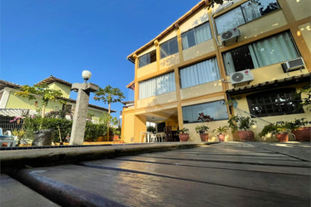 Casa em condomínio à venda com 4 suítes em Albatroz, Armação dos Búzios, RJ