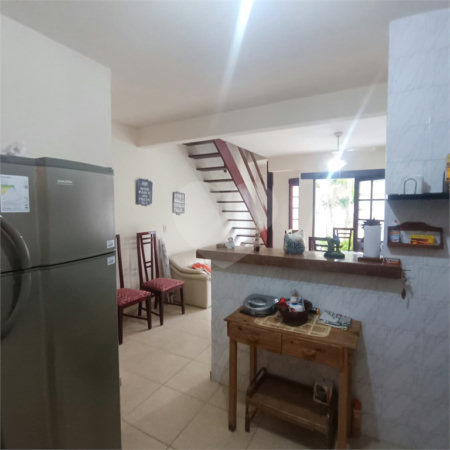 Casa à venda com 2 quartos em Portinho, Cabo Frio, RJ