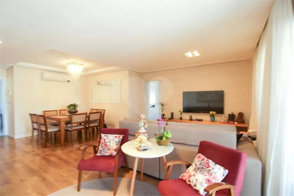 Apartamento à venda com 3 quartos, sendo 1 suíte,  em Santa Teresinha, São Paulo, SP