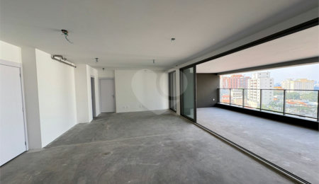 Apartamento à venda com 3 suítes em Alto da Lapa, São Paulo, SP