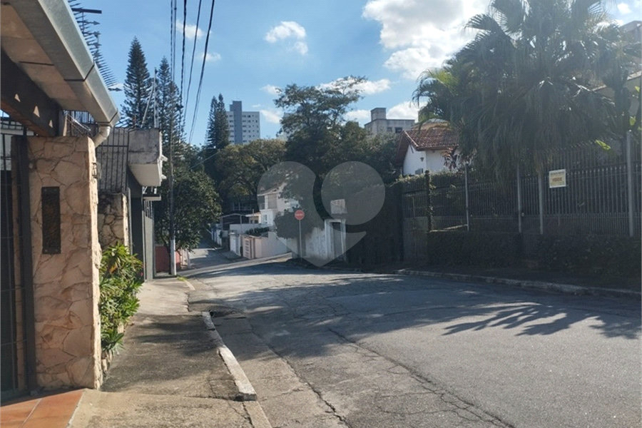 Sobrado à venda com 4 quartos, sendo 1 suíte, em Tremembé, São Paulo, SP
