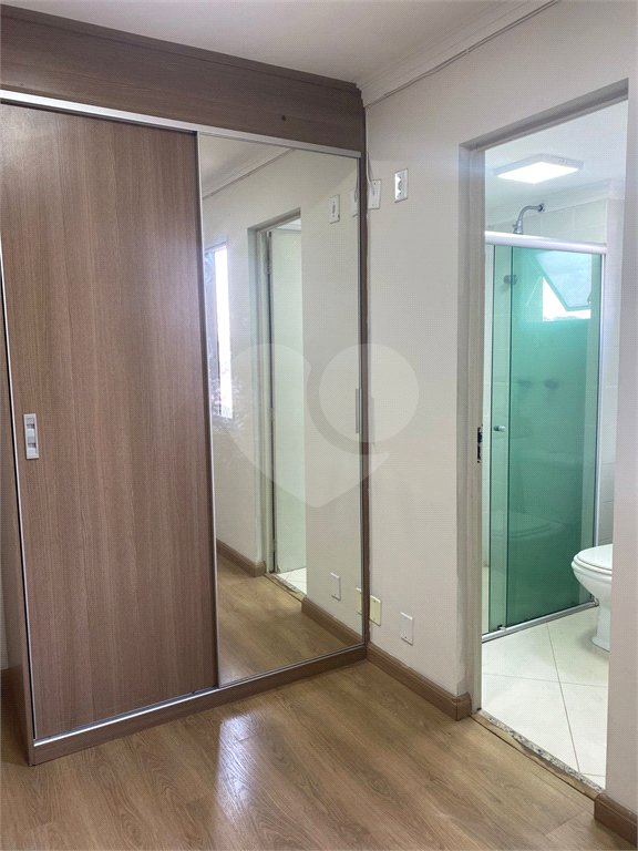 Apartamento à venda com 2 quartos, sendo 1 suíte, em Parque Maria Domitila, São Paulo, SP