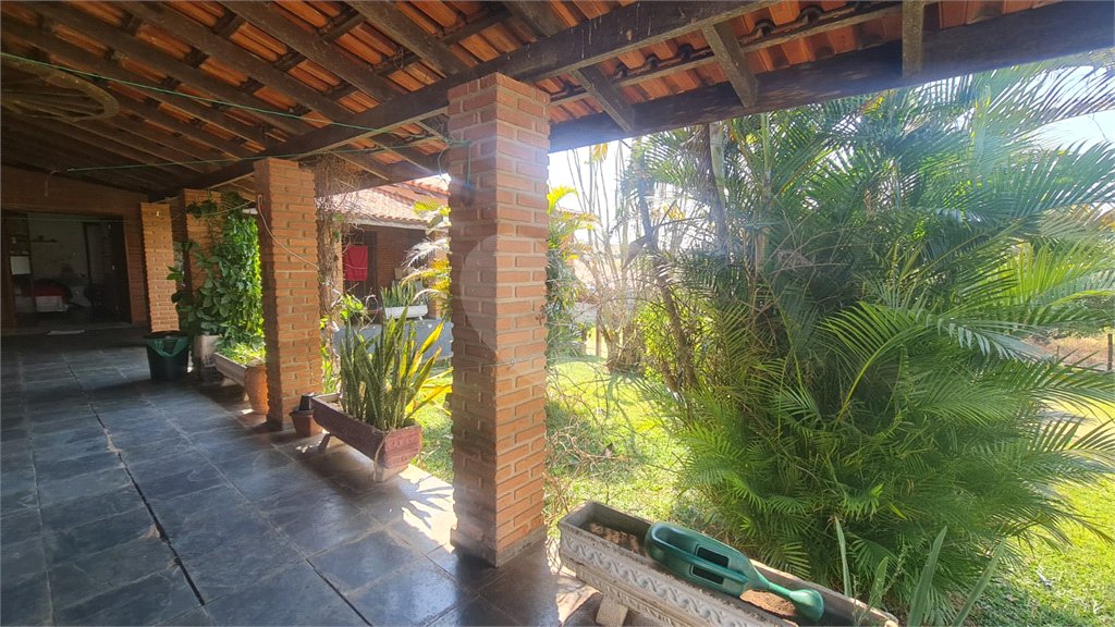 Chácara à venda com 3 quartos, sendo 1 suíte, em Vila Reis, Itapetininga, SP