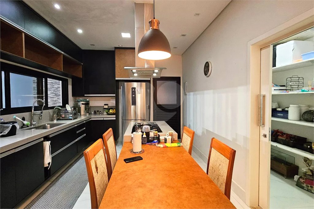 Casa à venda ou para alugar com 4 quartos, sendo 3 suítes, no condomínio Villaggio DI San Francesco, Jundiaí - SP