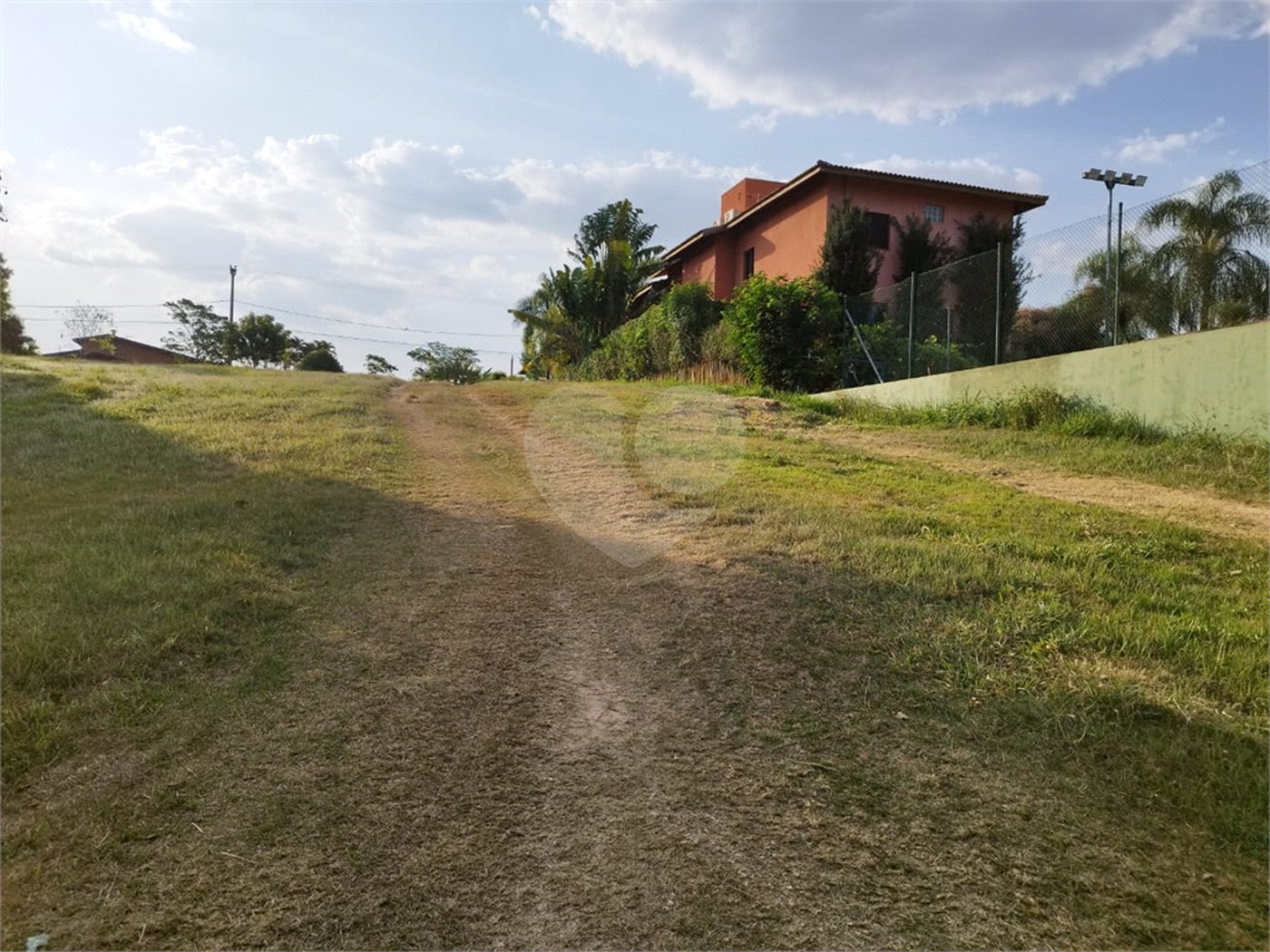 Terreno à venda no condomínio Haras São Luiz, Salto - SP