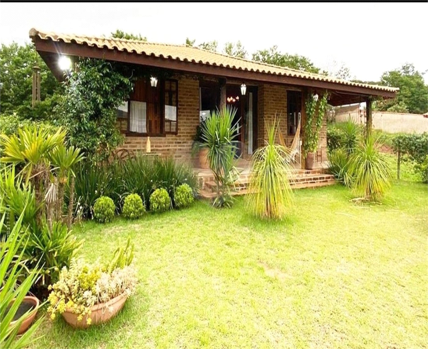 Casa de Campo em condomínio Analândia